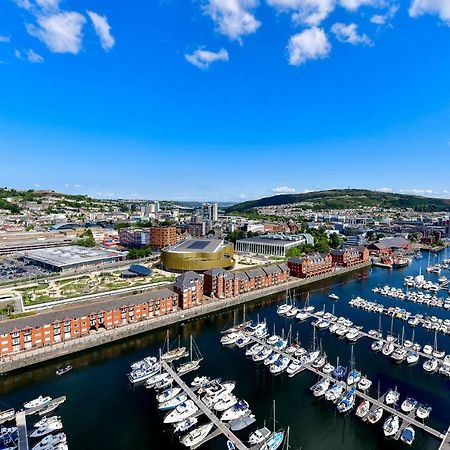 Just Stay Wales - Meridian Tower Marina & City View - 2 Bed Apartment Swansea Exterior foto